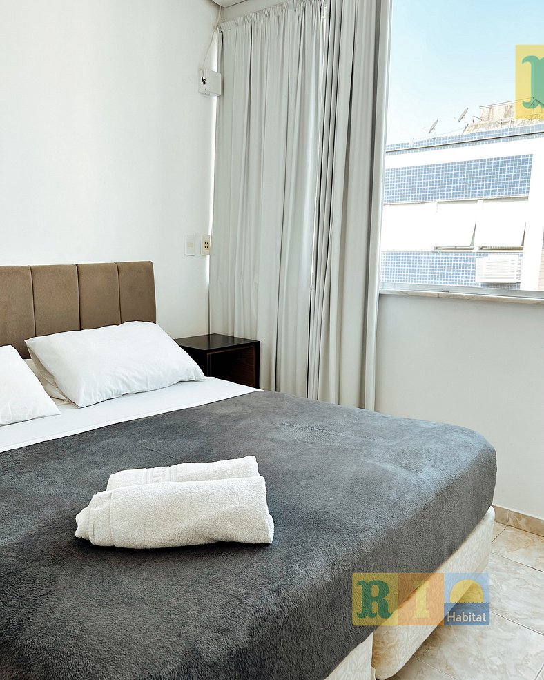 Apartment 1210 with Sea View - Copacabana Posto 5